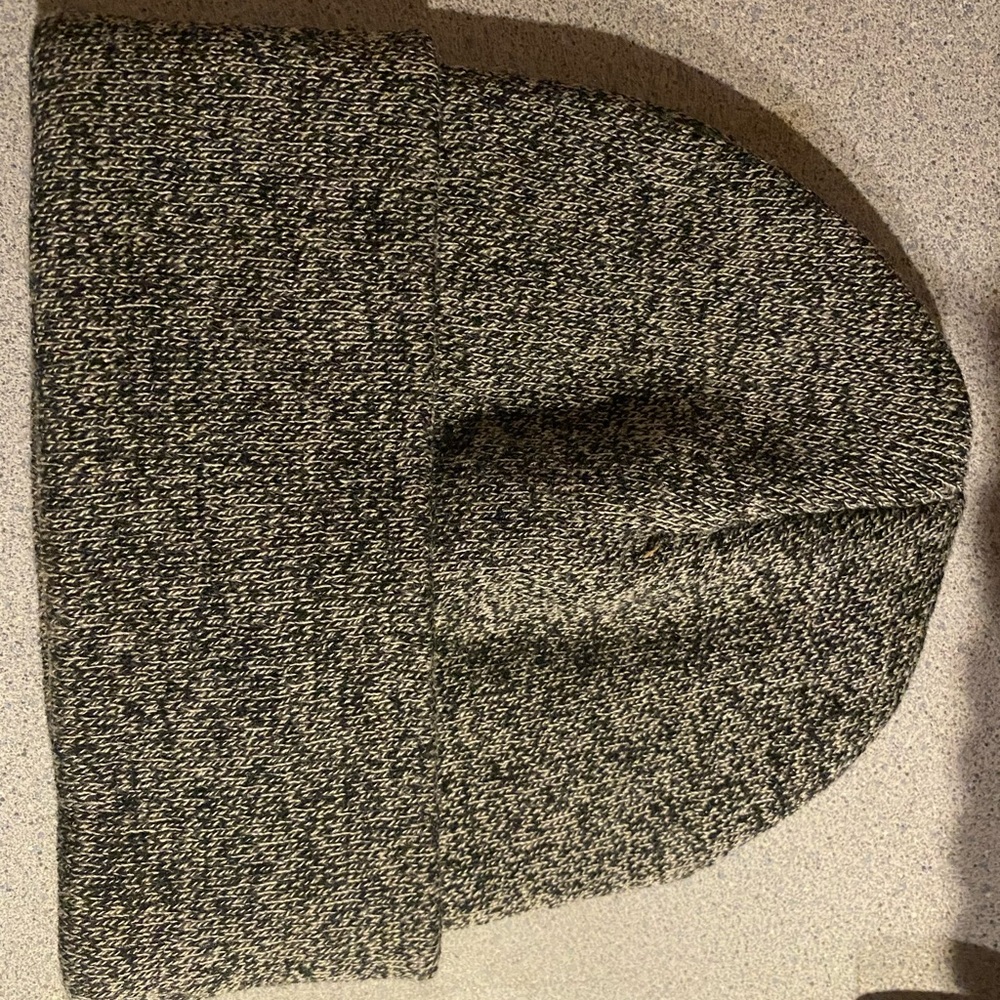 BADWOOD BEANIE. - Picture 2 of 2